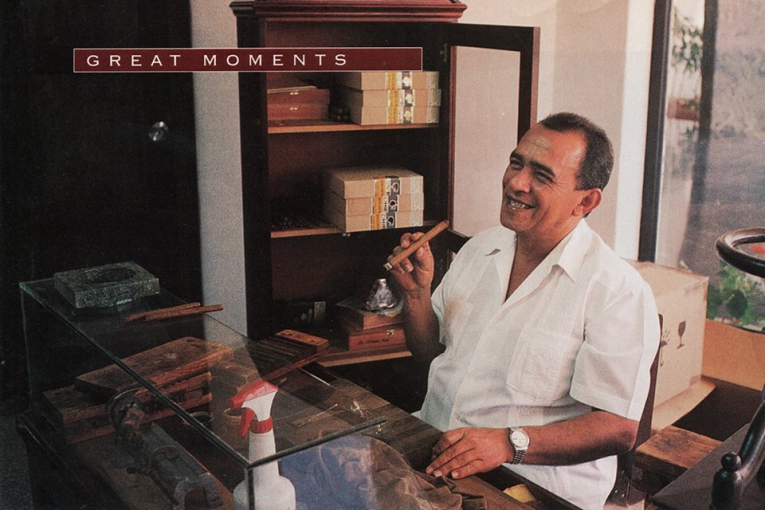 LA HISTORIA Y EL TABACO DE EDUARDO RIVERA CREADOR DE LA LIGADA PERFECTA QUE CONQUISTARIA LA CIMA DE LOS FUMADORES “EL COHIBA” LA HISTORIA Y EL TABACO DE EDUARDO RIVERA CREADOR DE LA LIGADA PERFECTA QUE CONQUISTARIA LA CIMA DE LOS FUMADORES “EL COHIBA”
