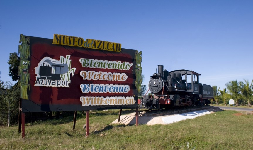 AZÚCAR, TABACO Y RON AZÚCAR, TABACO Y RON