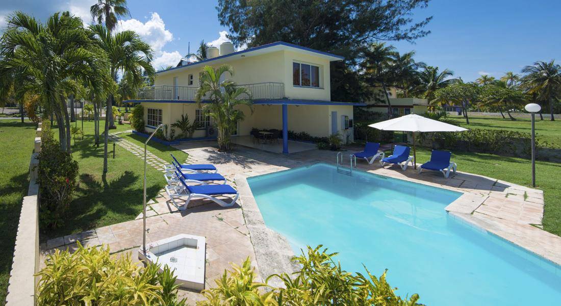 Villa Los Pinos