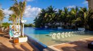 Grand Oasis Sens