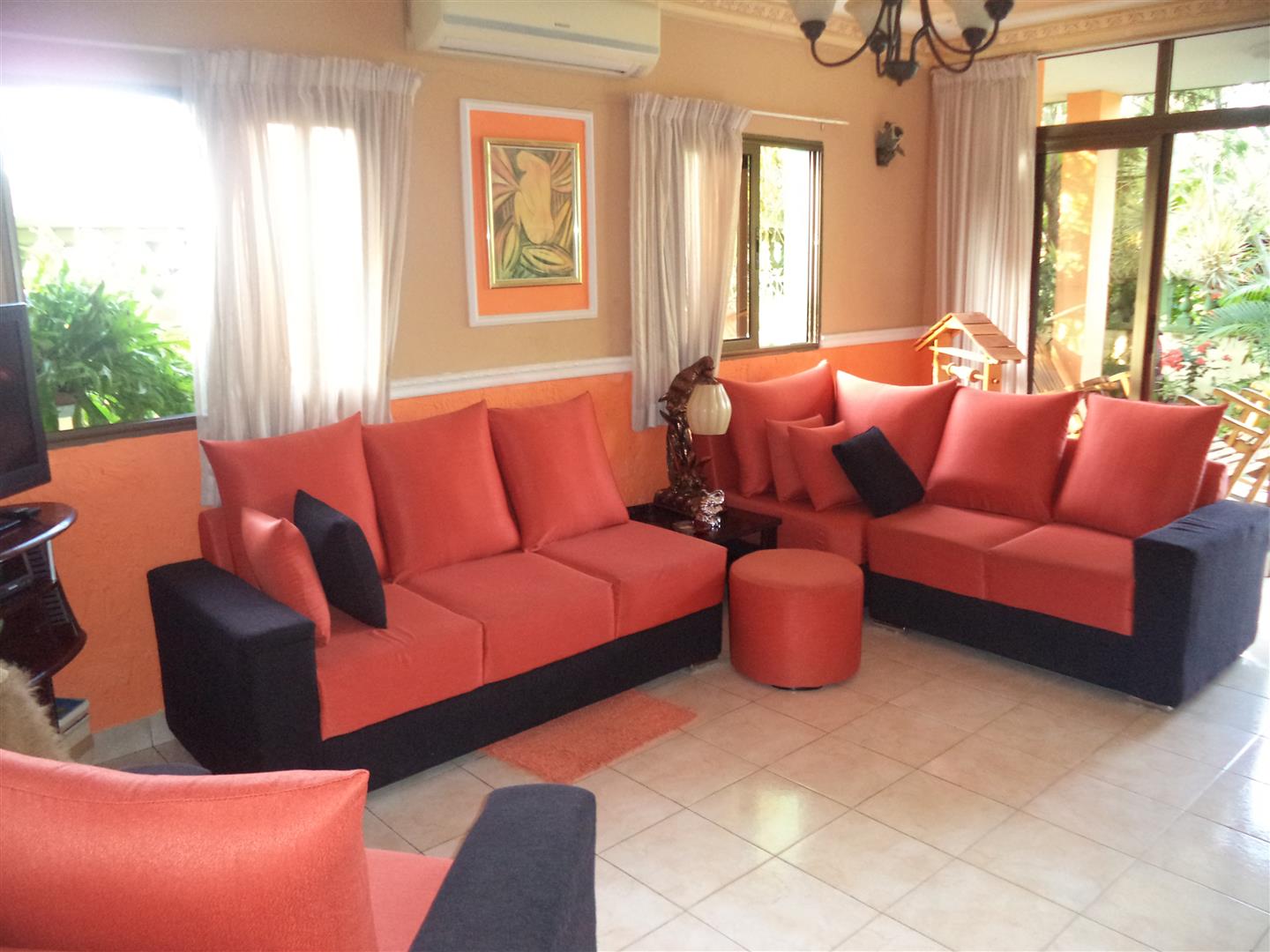 Villa Margarita -
                                                Portal and living room