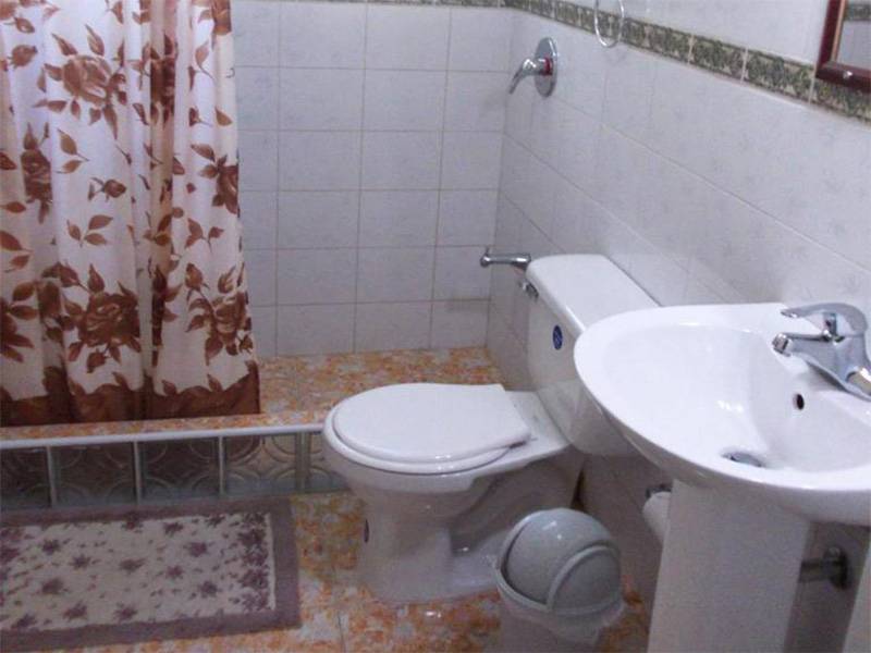 Casa Claumar -
                                                Bathroom 1