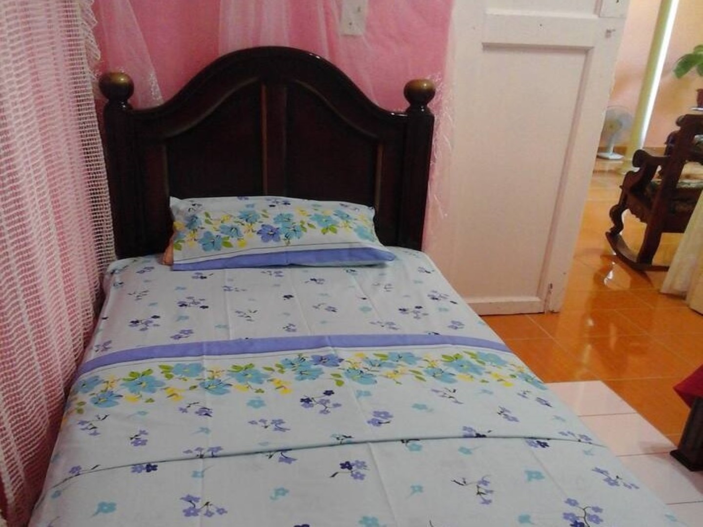 Casa Cuba  -
                                                Bedroom 1